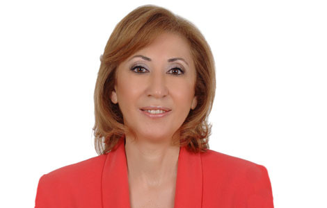 ayşe-gülsün-bilgehan-kimdir-chp-bakanlik-teklifine-ne-dedi.jpg