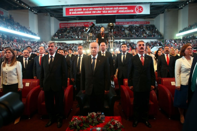 bahceli-mhp-secim-beyannamesi.jpg