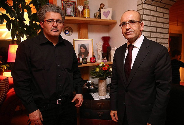 bakan-simsek-jpg20141206110516.jpg