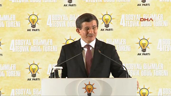 basbakan-davutoglu.jpg