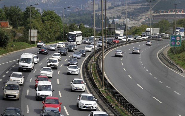 bayram-trafigi-izmir-ankara-son-durum.jpg