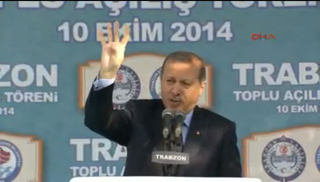 cumhurbaskani-erdogan-trabzon-mitingi-rabia-isareti.jpg
