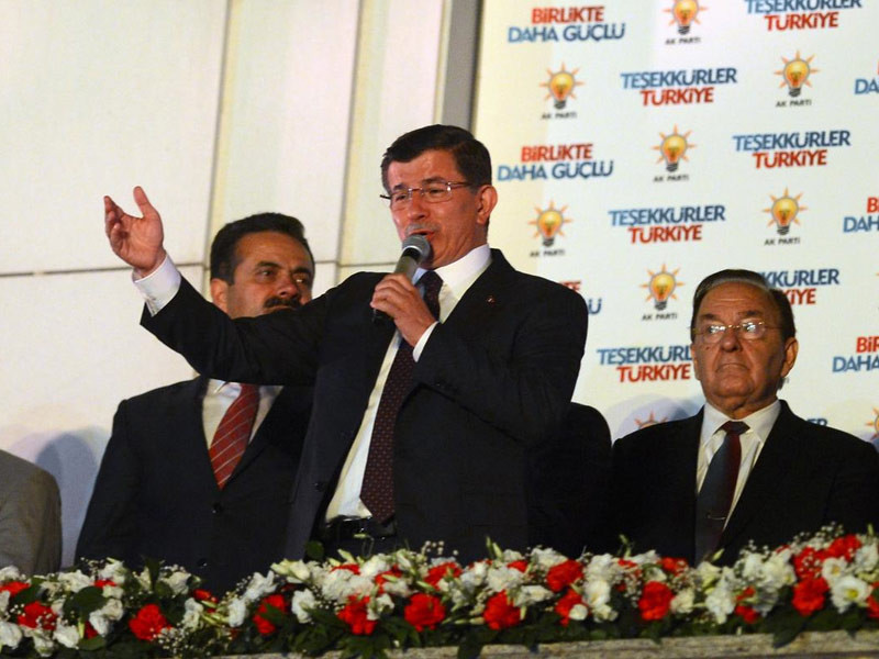 davutoğlu2.20150609095416.jpg