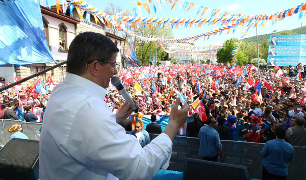 davutoglu-afyon.jpg