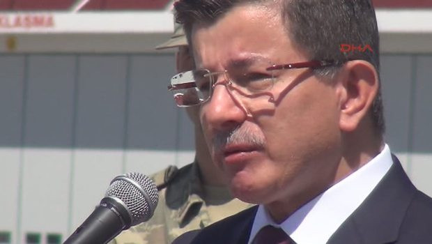 davutoglu-agladi.jpg