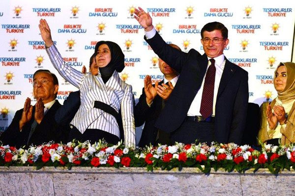 davutoglu3.20150608014115.jpg