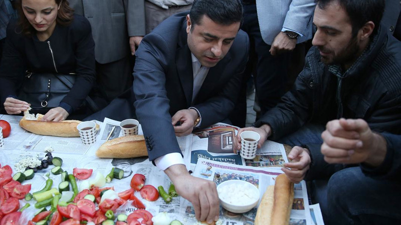 demirtaş2.20151009110354.jpg