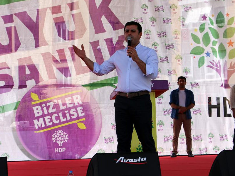 demirtaş2.jpg