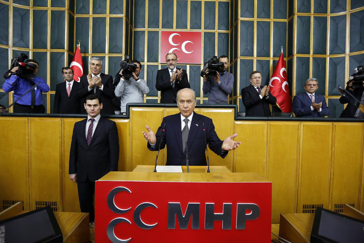 devlet-bahçeliden-davutoğluna-ağir-benzetme.jpg
