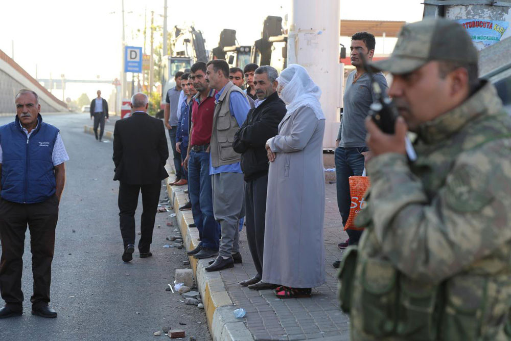 diyarbakir-sokağa-çikma-yasaği.20141008161141.jpg