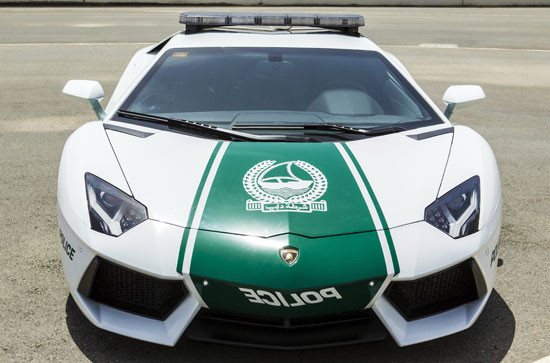 dubai-polisi-lamborghini-avendator.jpg