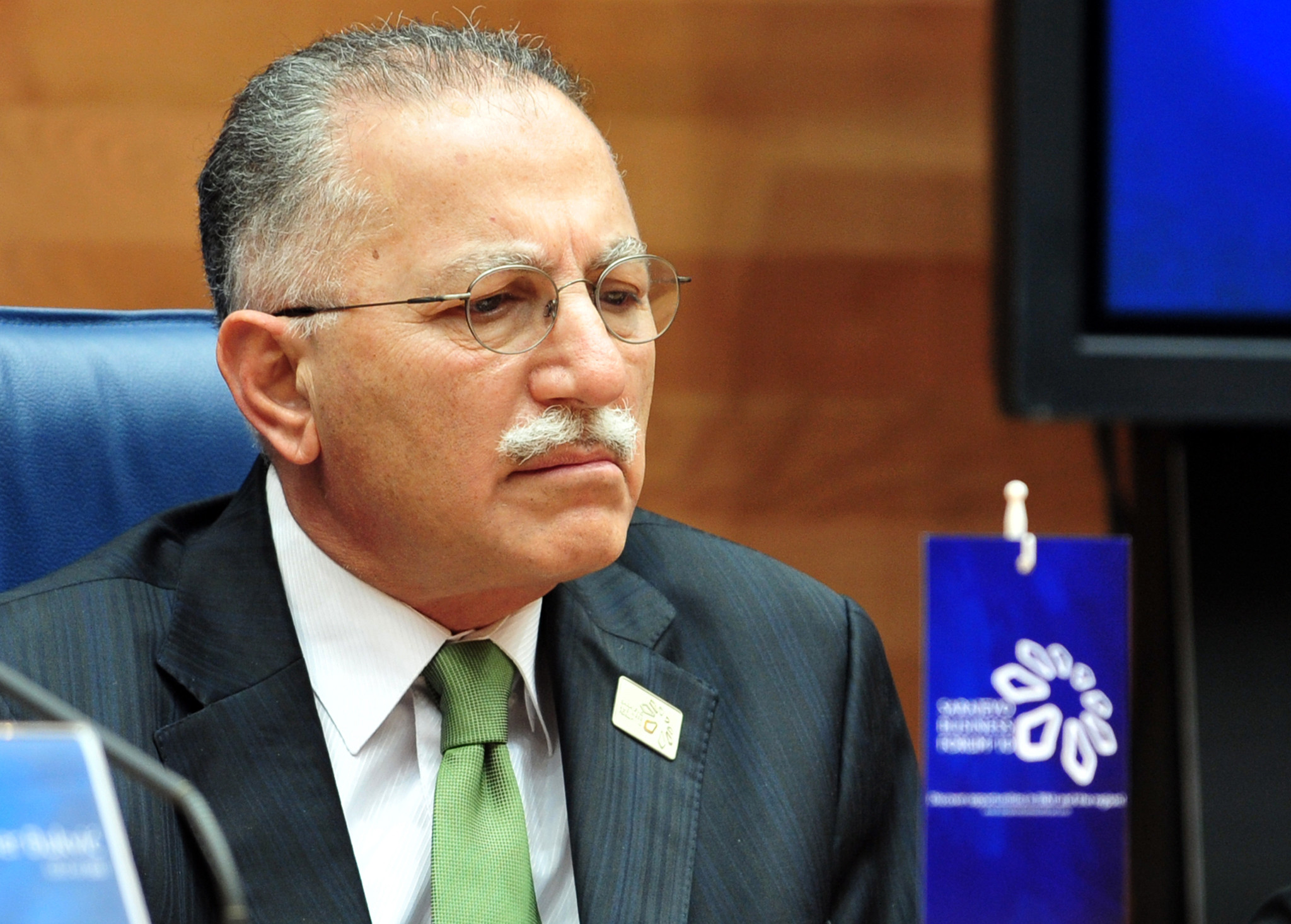 ekmeleddin ihsanoğlu kimdir?,ekmeleddin ne demek? Ekmeleddin ihsanoğlu nereli?, chp'nin cumhurbaşkanı adayı ekmeleddin ihsanoğlu