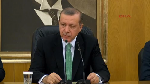 cumhurbaşkanı recep tayyip erdoğan slovenya ziyareti öncesi atatürk havalimanı'nda başkanlık sistemi açıklamalarda bulundu.jpg