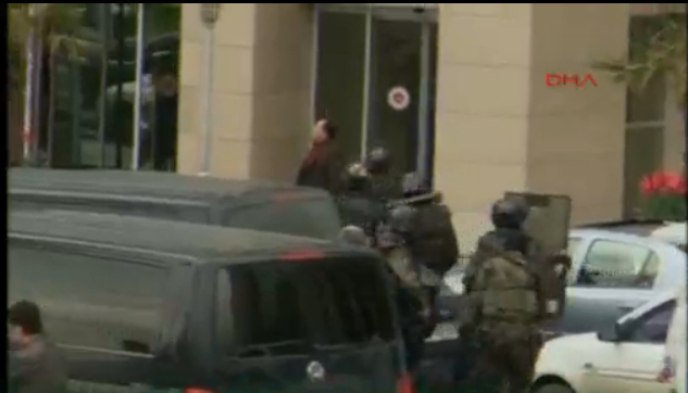 savcı rehin son durum özel harekat polisi operasyon başladı çağlayan adliyesi son durum canlı yayınla internethaber.com'da izle.jpg