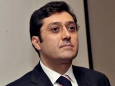 chp beşiktaş belediye başkanı murat hazinedar.jpg