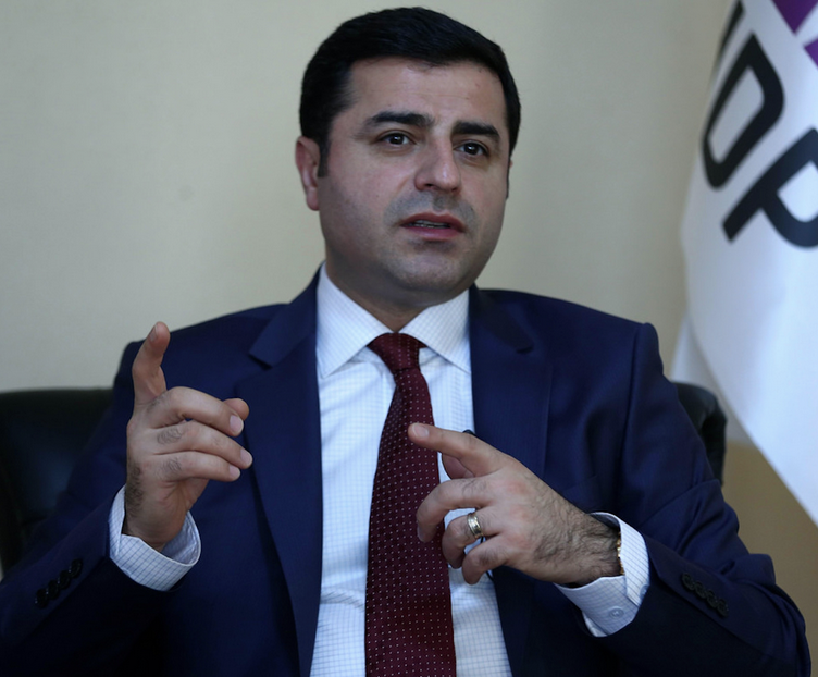 selahattin demirtaş.jpg