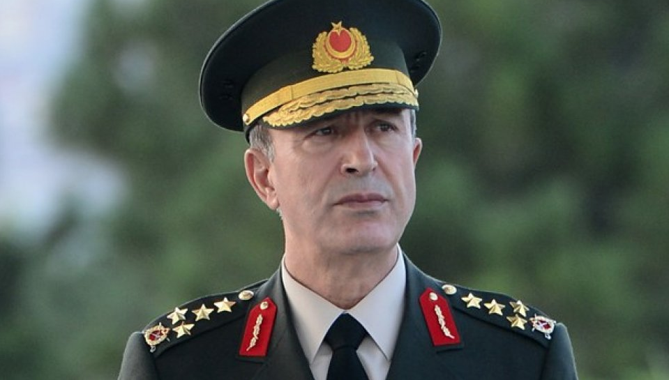 hulusi akar kimdir aslen nereli hayatı, oğlu, kızı ve eşi kimdir.jpg