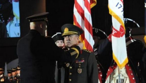 hulusi akar çuvalcı general.jpg