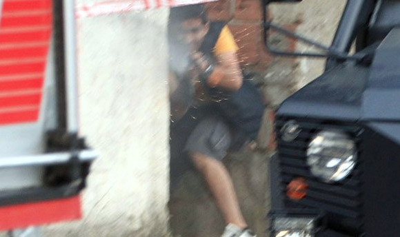 Sultanbeyli saldırısı teröristin son görüntüsü.jpg