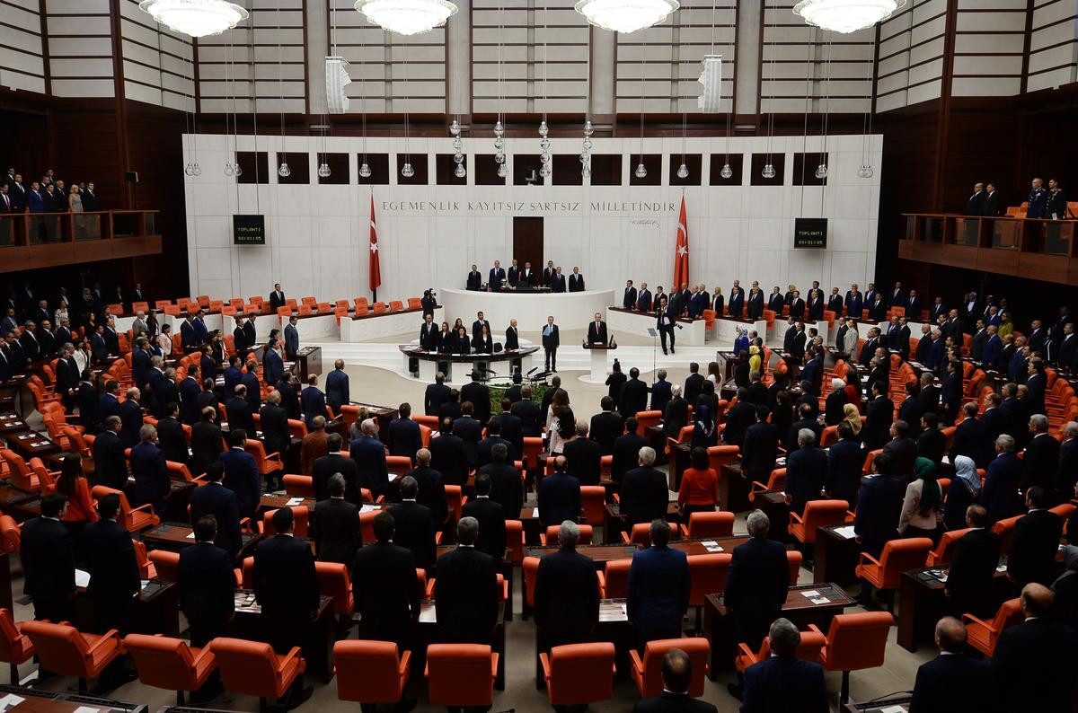 erdoğandan-hdpye-mecliste-sert-çikiş!.20151001154941.jpg