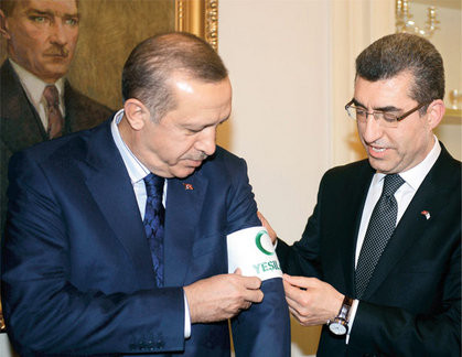 erdogan-yesilay-kolu.jpg