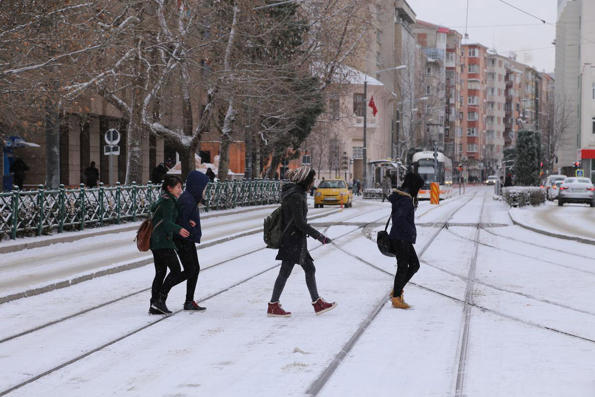 eskişehir-valiliği-okullar-tatil.jpg