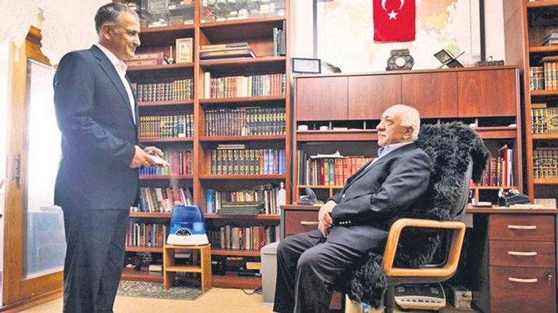 fethullah-gulen-ekrem-dumanli-fotograflari-14-aralik-operasyonu-delil-oldu.20141224161104.jpg