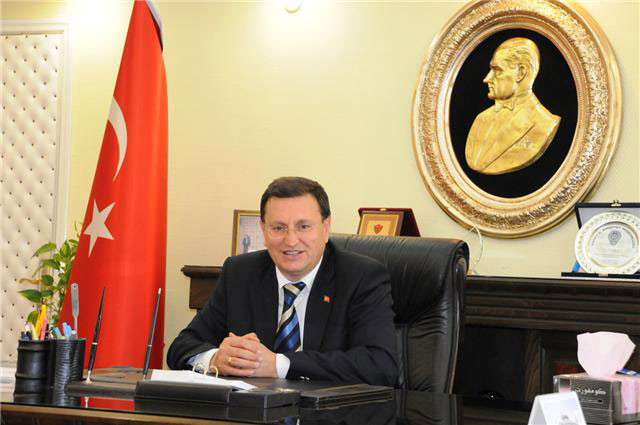 hatay-belediye-baskani-chpli-lutfu-savas.jpg