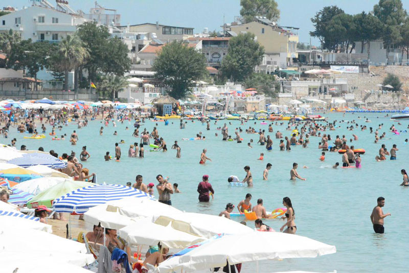 hava-durumu-aşiri-sicaklar-deniz-suyu-sicakliği-30-derece-plajlar.jpg