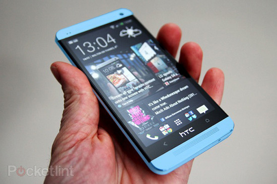 htc-one-blue.jpg