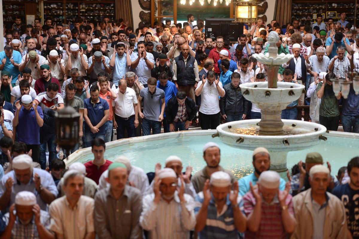i̇msakiye-iftar-sahur-vakti-ezan-saatleri-iftara-ne-kadar-var-2015-imsakiyesi.20150619142024.jpg