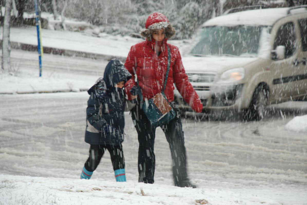 i̇stanbul-hava-durumu-kar-ne-kadar-sürecek--.jpg