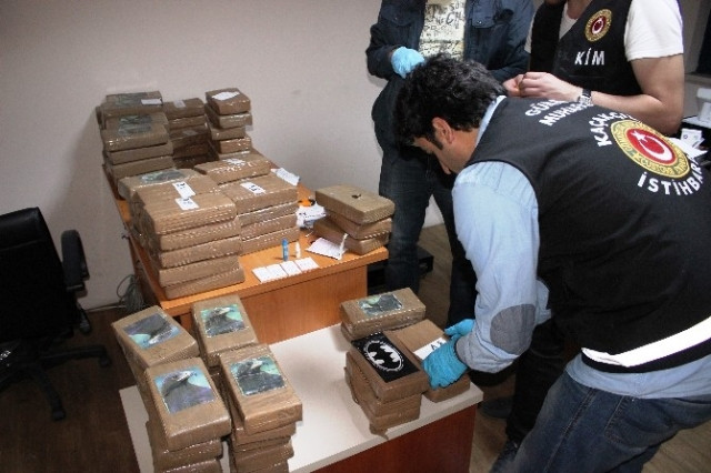 istanbul-da-buyuk-uyusturucu-operasyonu-110-7344630_2689_m.jpg