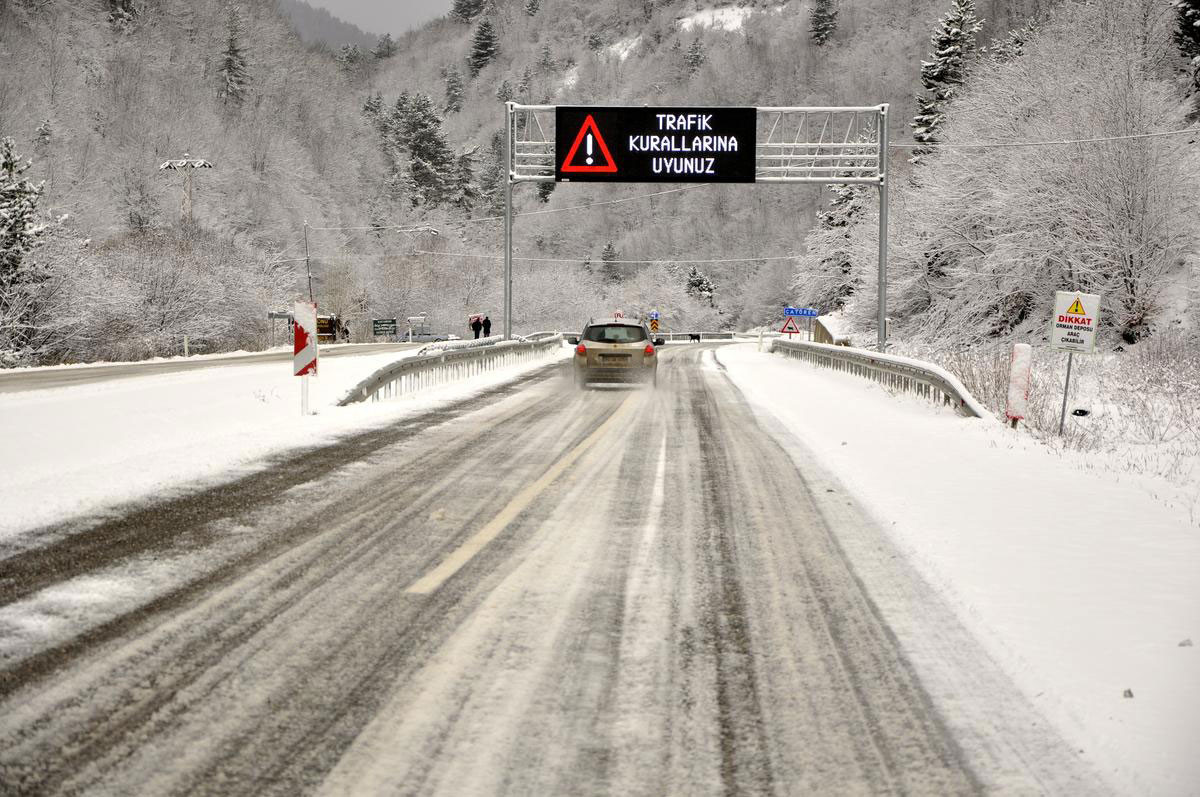 kar-yağişi-ilgaz-daği-geçidi.jpg