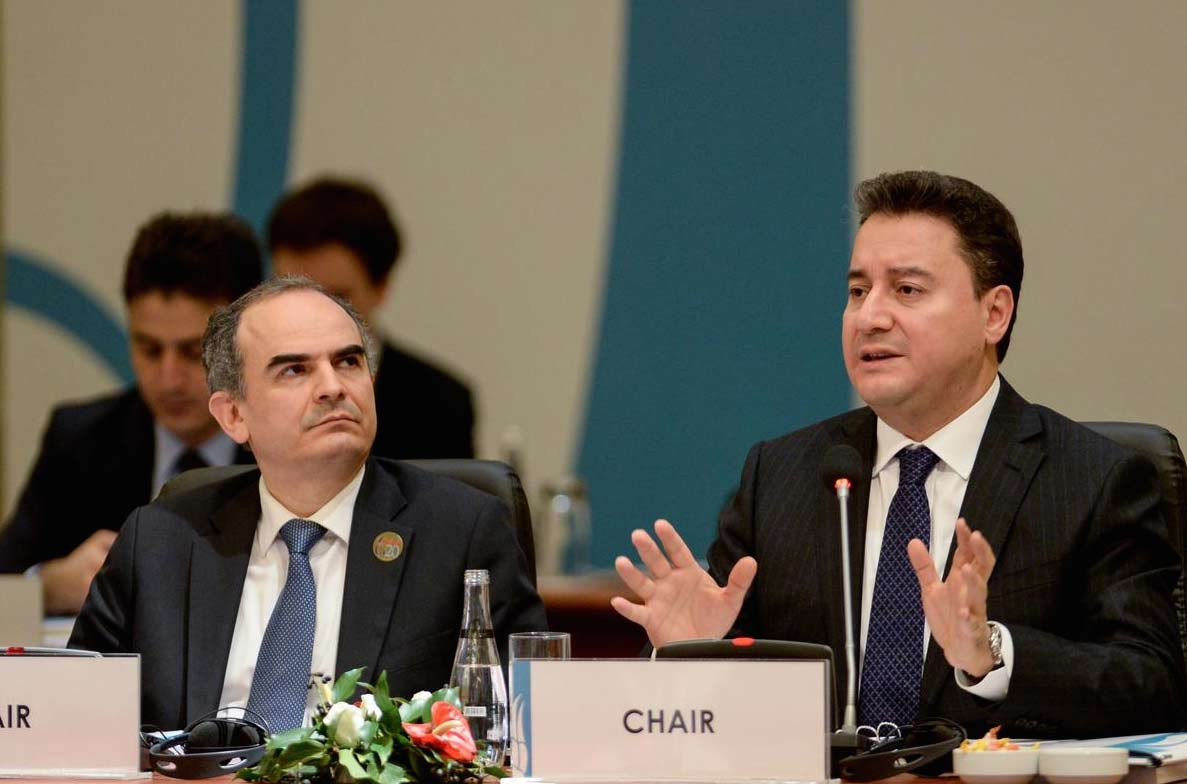 merkez-bankasi-baskani-erdem-basci-ve-basbakan-yardimcisi-ali-babacan.jpg