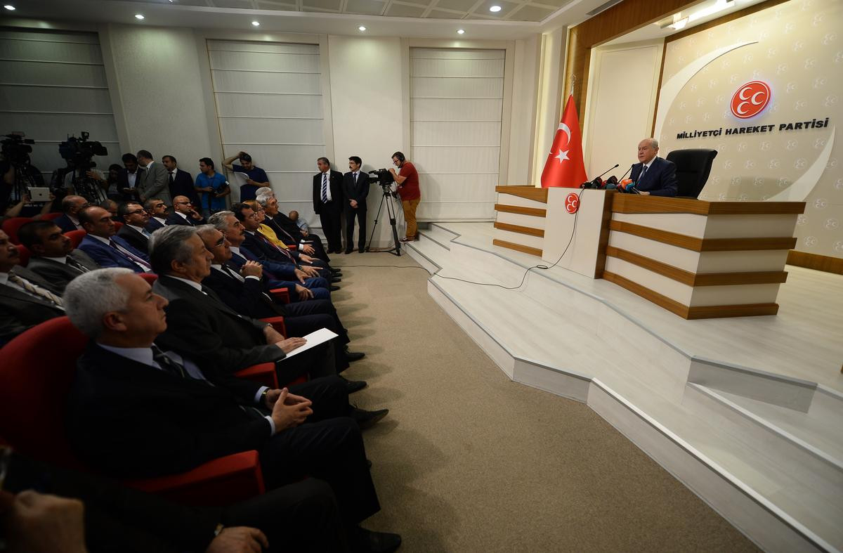 mhpnin-seçim-hükümeti-karari-bahçeliden-flaş-açiklama.20150825163600.jpg