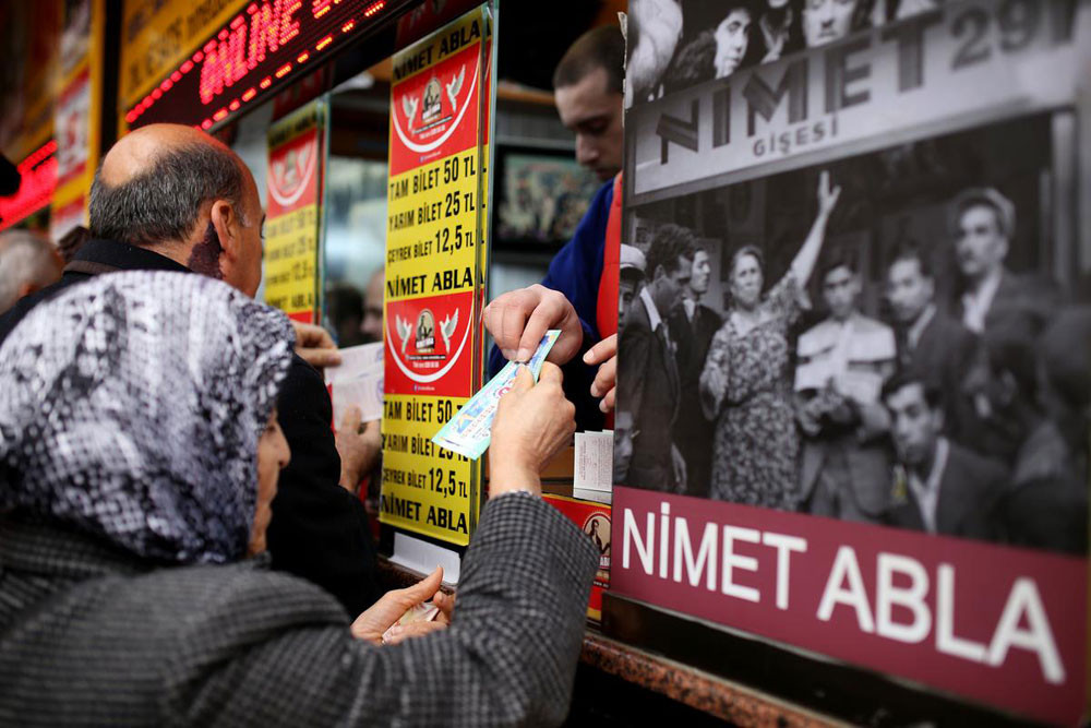 milli-piyango-yilbaşi-bileti-2015-nimet-abla.jpg
