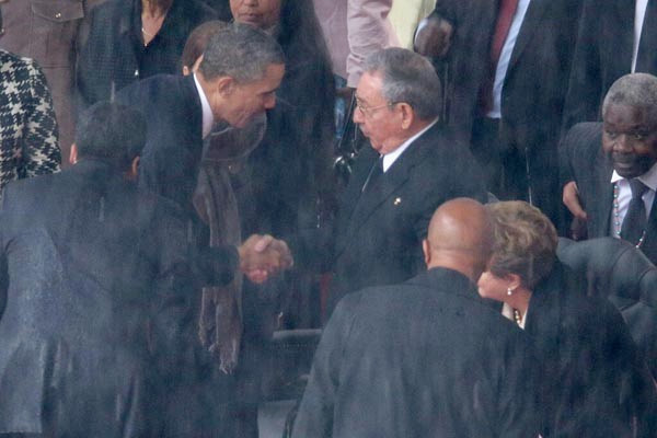 obama-castro.jpg