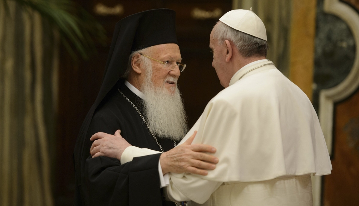 pope-francis-eumenical-patriarch.jpg