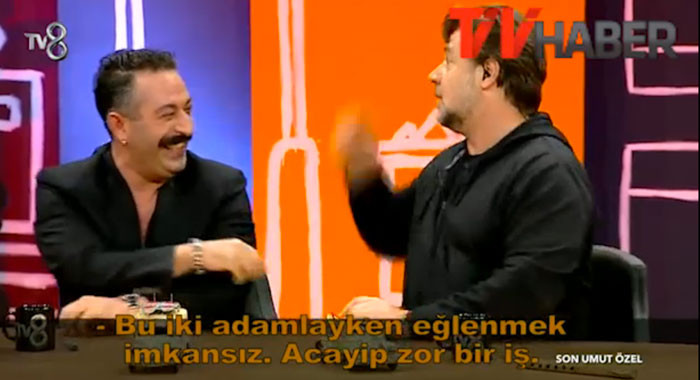 russel-crowe-ve-cem-yilmaz.jpg