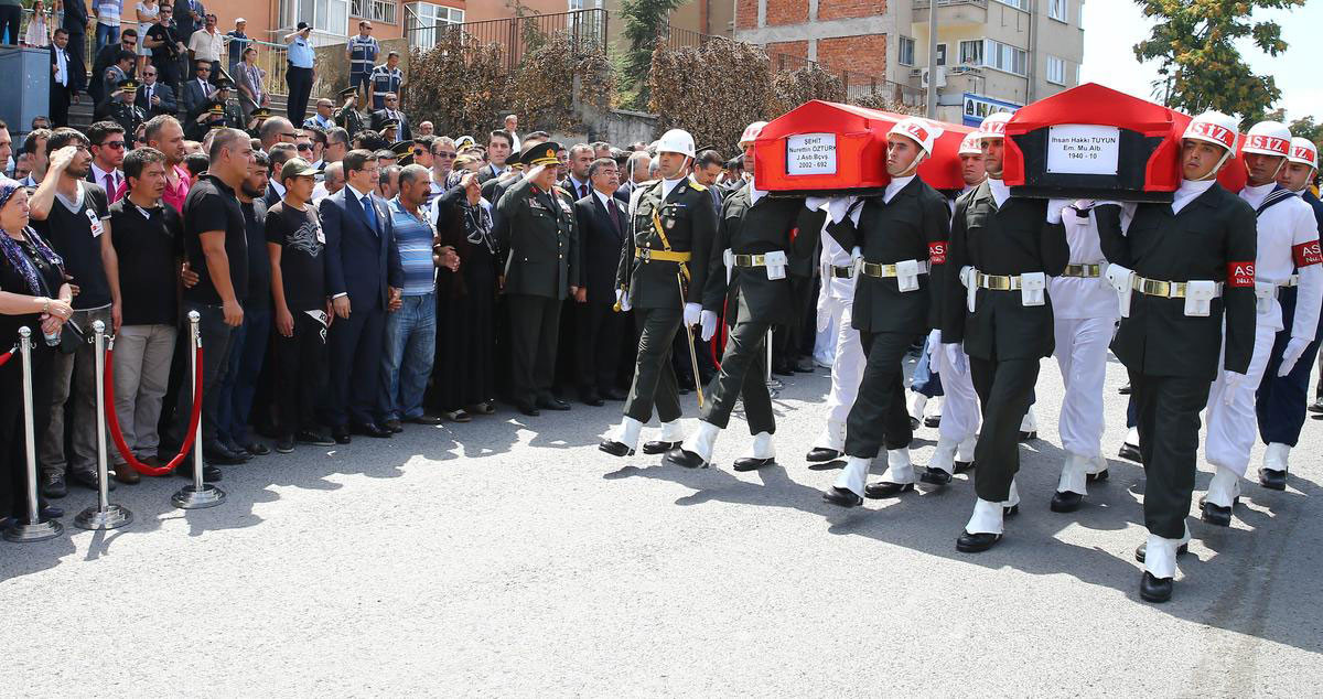 şehit-nurettin-öztürk-cenaze.jpg