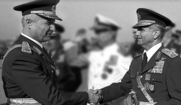 kenan evren ve tahsin şahinkaya.jpg