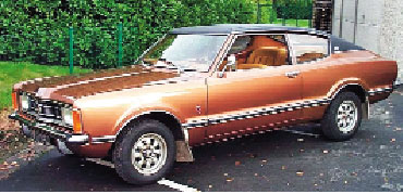 Devlet Bahçeli Ford Taunus arabası.png