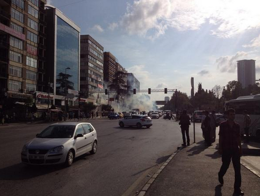 asansör faciasını protesto eden gruba müdahale