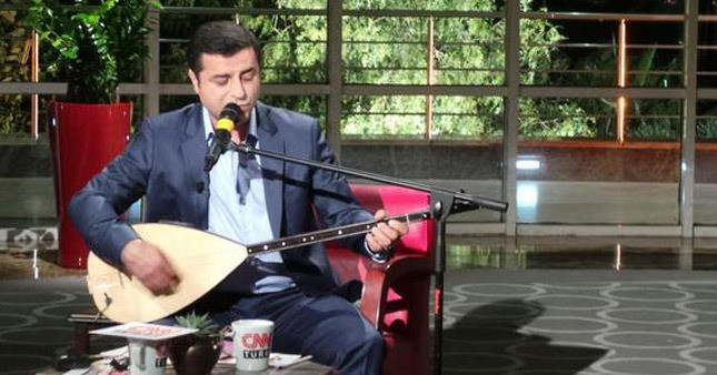 selahattin-demirtas-turku.jpeg