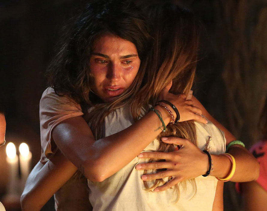 survivor-2015-merve-oflaz-vedasi-serenay.jpg