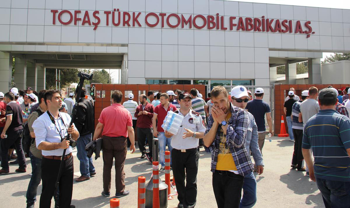 tofaş-fabrikasi-reno-eylemi.jpg