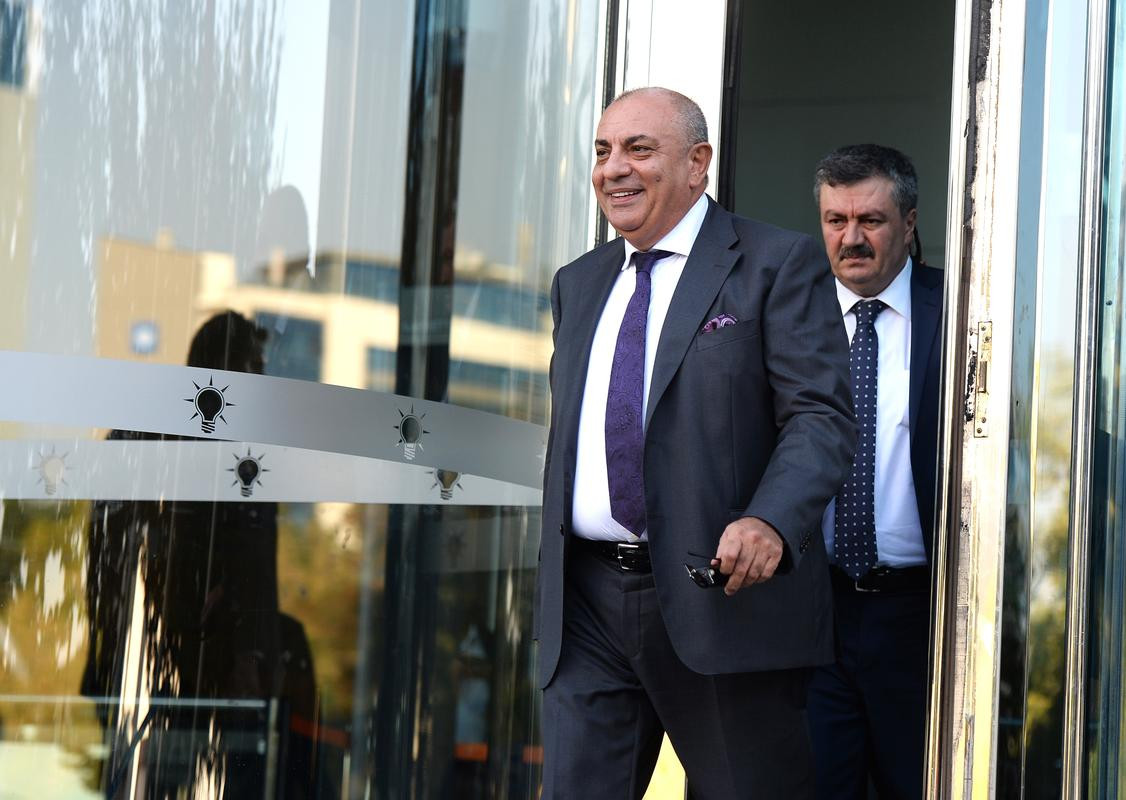 tuğrul-türkeş-ak-partiden-aday-oldu!.jpg