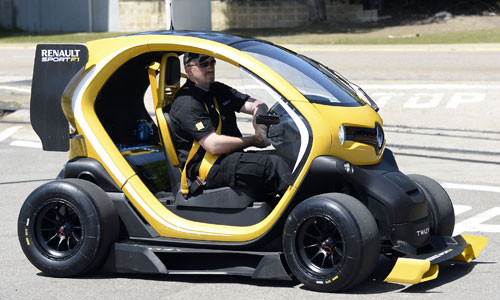twizy-sport-f1-2.jpg