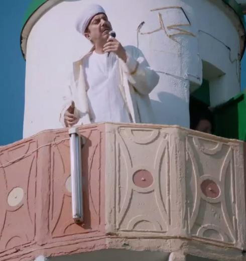 yapışık ikizler fragman ıvana sert izle.jpg